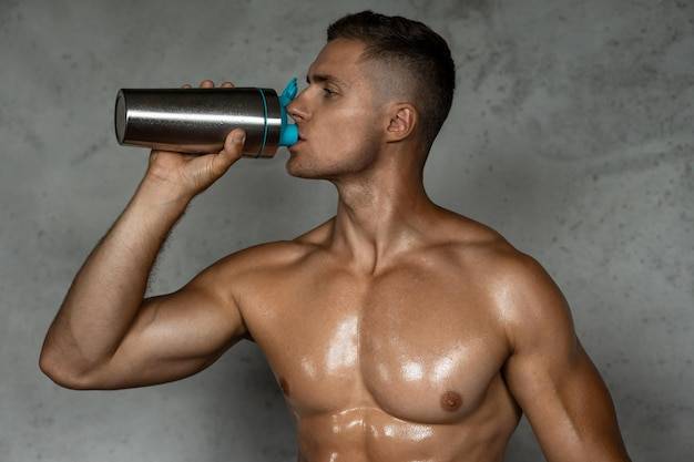 Białko na redukcji odchudzanie a masa mięśniowa