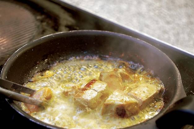 Masło klarowane do smażenia przepisy zastosowanie ghee w codziennej kuchni