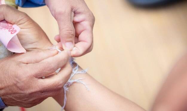 Szycie rany do ilu godzin jest możliwe?